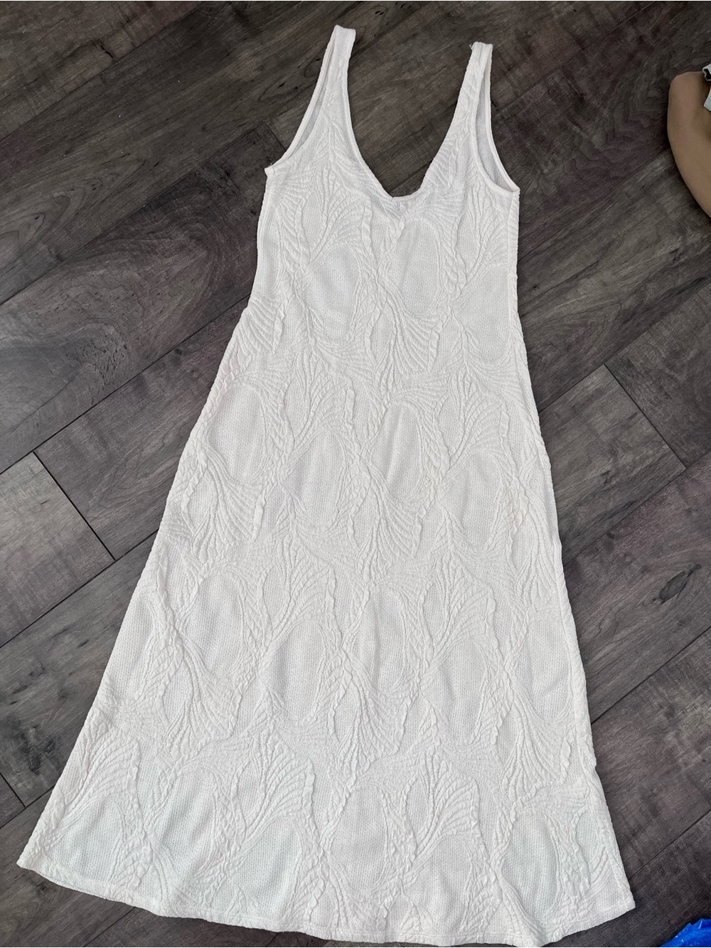 Zara off white White Textured V-Neck Maxi Dress small